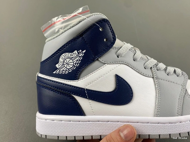 WellDesigned Mid Grey Midnight 48 DQ8426- Navy Jordan 6398 Wolf  1 1118